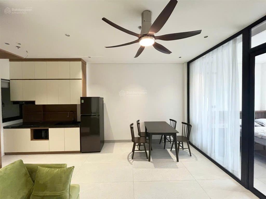 Cho thuê chung cư mini cực đẹp 48m2 phố hồng tiến kéo dài gần chợ ngọc thụy giá 8 triệu 0916 393 ***