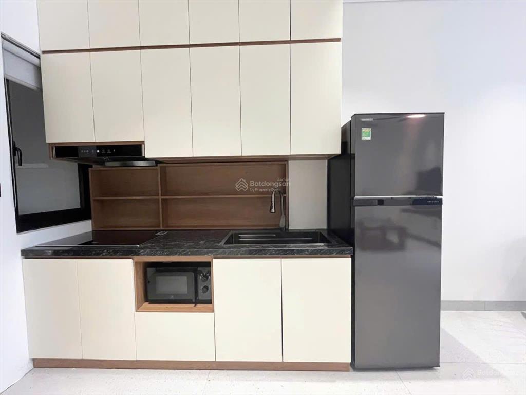 Cho thuê chung cư mini cực đẹp 48m2 phố hồng tiến kéo dài gần chợ ngọc thụy giá 8 triệu 0916 393 ***