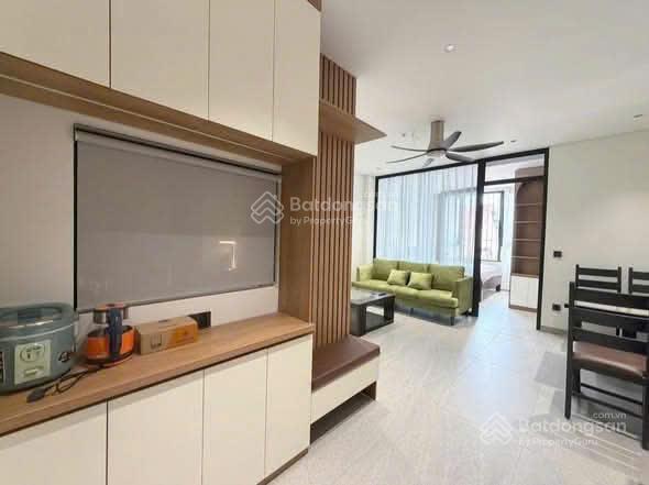 Cho thuê chung cư mini cực đẹp 48m2 phố hồng tiến kéo dài gần chợ ngọc thụy giá 8 triệu 0916 393 ***