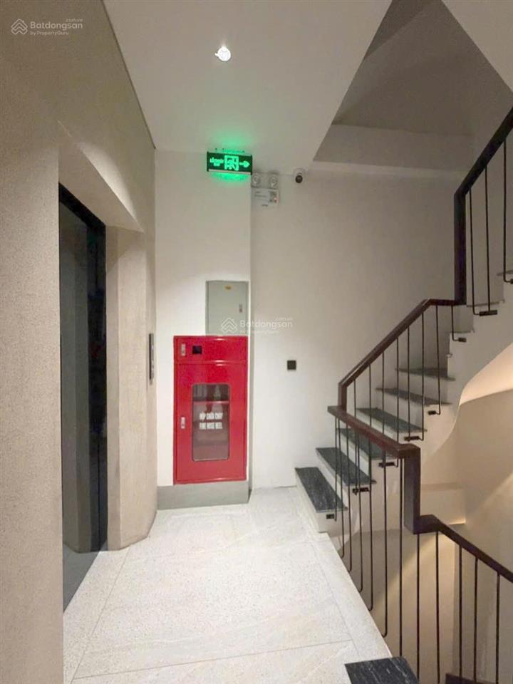 Cho thuê chung cư mini cực đẹp 48m2 phố hồng tiến kéo dài gần chợ ngọc thụy giá 8 triệu 0916 393 ***