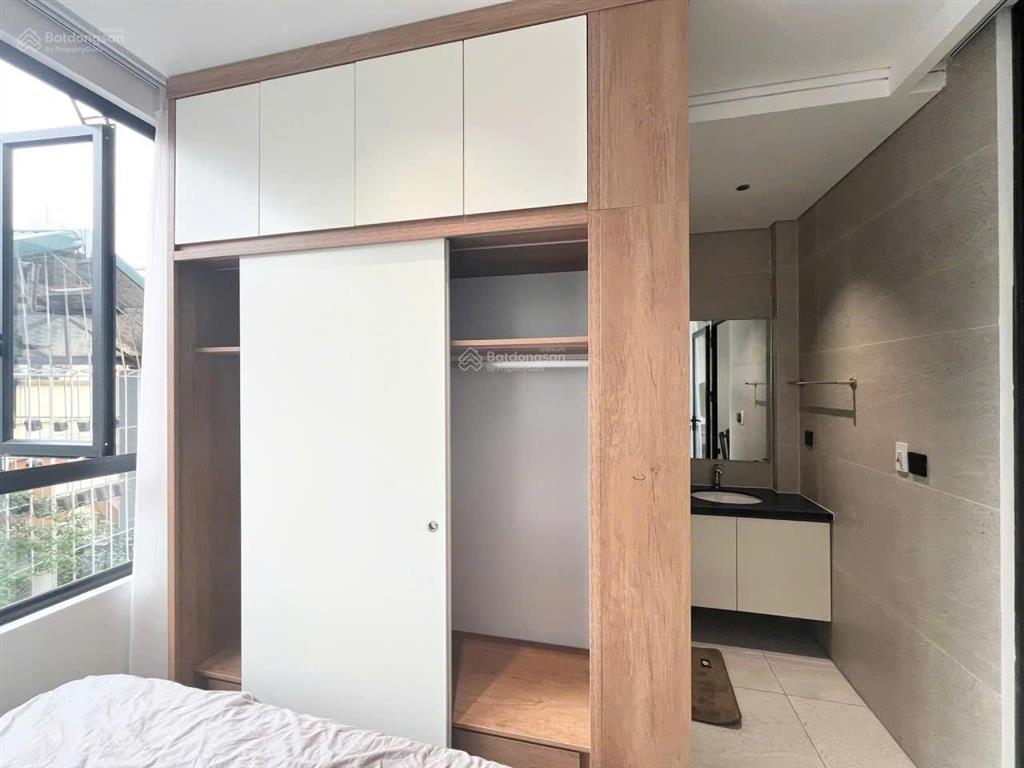 Cho thuê chung cư mini cực đẹp 48m2 phố hồng tiến kéo dài gần chợ ngọc thụy giá 8 triệu 0916 393 ***