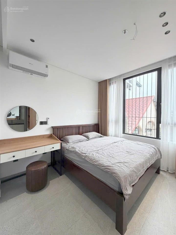 Cho thuê chung cư mini cực đẹp 48m2 phố hồng tiến kéo dài gần chợ ngọc thụy giá 8 triệu 0916 393 ***