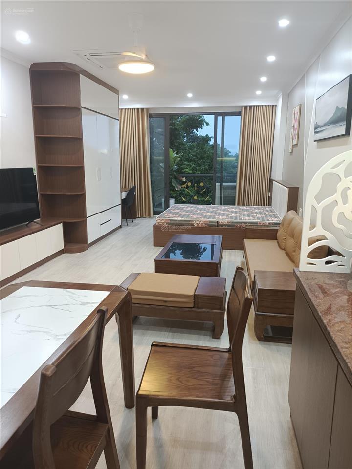 Cho thuê căn hộ 65m2 full đồ, có ban công, oto đỗ cửa phố hoàng như tiếp giá 7.5 triệu 0916 393 ***