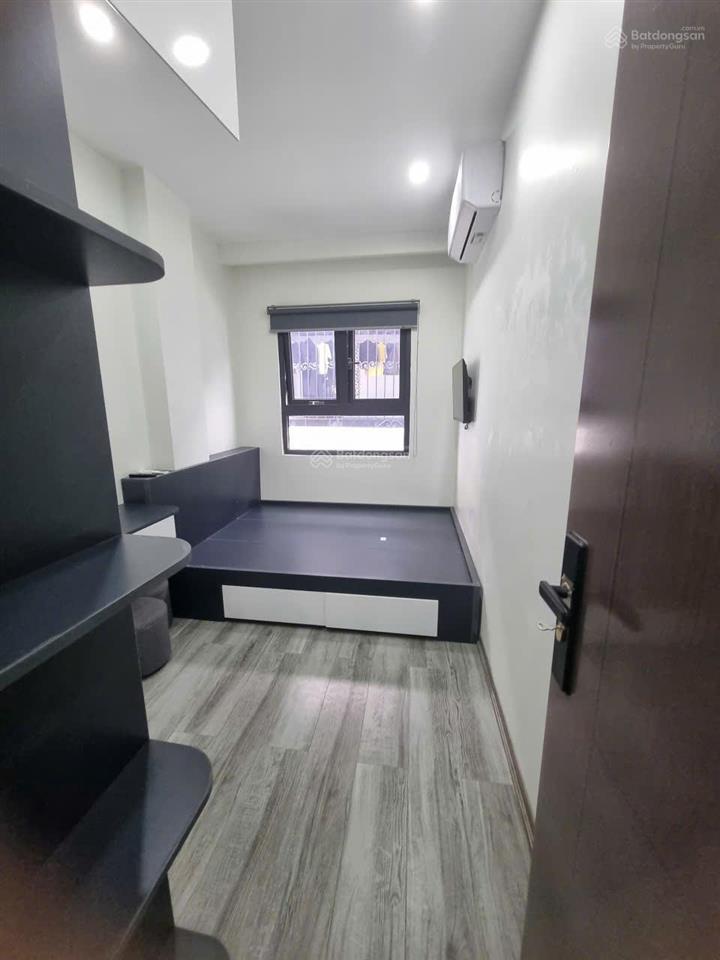 Cho thuê căn hộ 42m2 1 ngủ riêng biệt full đồ, có ban công phố tư đình giá 6,5 triệu 0916 393 ***