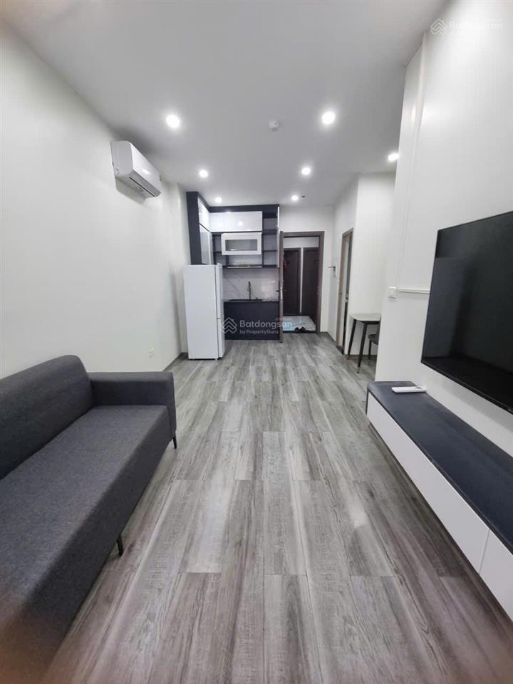 Cho thuê căn hộ 42m2 1 ngủ riêng biệt full đồ, có ban công phố tư đình giá 6,5 triệu 0916 393 ***