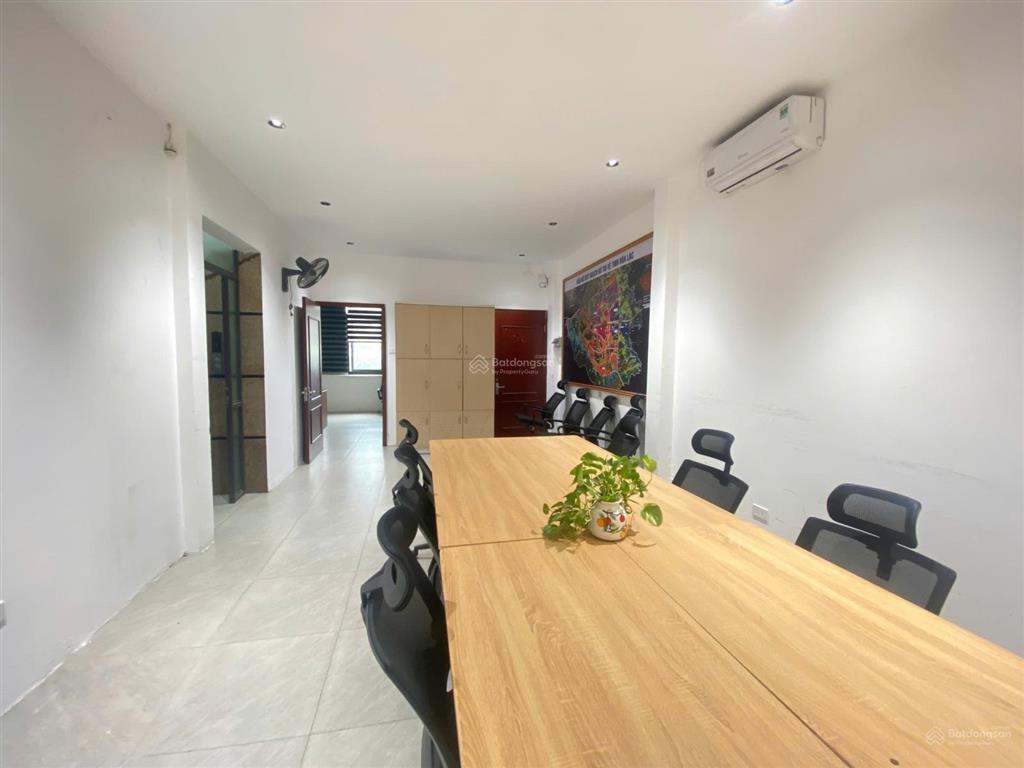 Chính chủ cho thuê văn phòng tại liền kề hd mon diện tích 84m2 full nội thất giá chỉ 15 tr/th