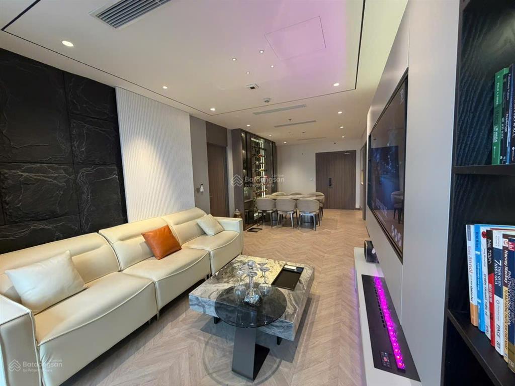 Chính chủ gửi bán căn hộ cao cấp n1t6  hanjardin ngoại giao đoàn