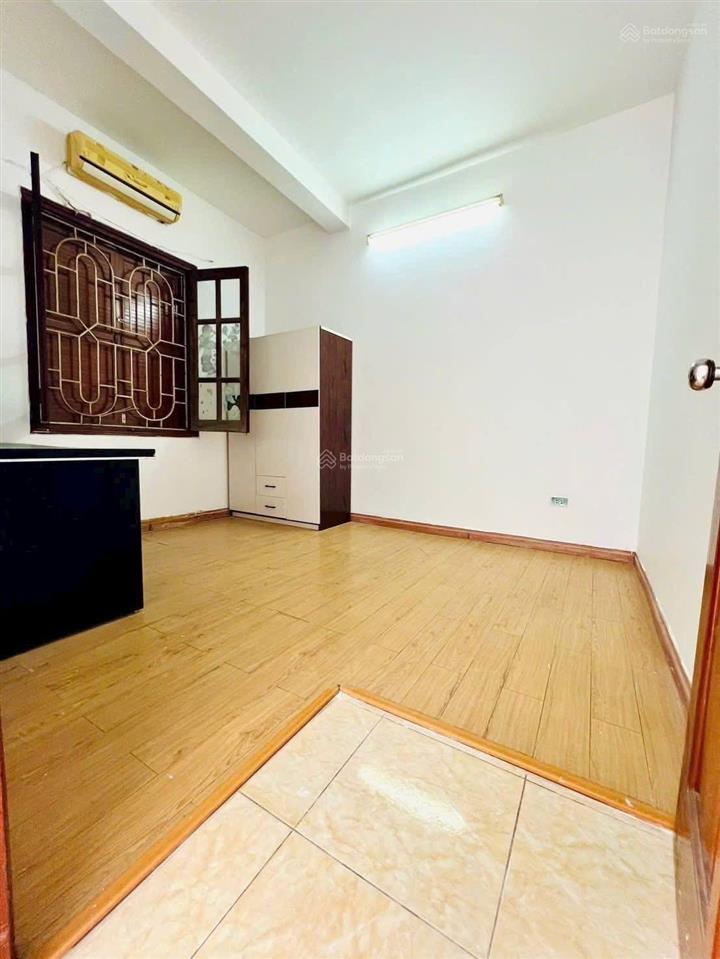 4,85 tỷ  bán căn hộ chung cư phố láng hạ  diện tích sổ 72m2  làm 3 phòng ngủ  2 vệ sinh