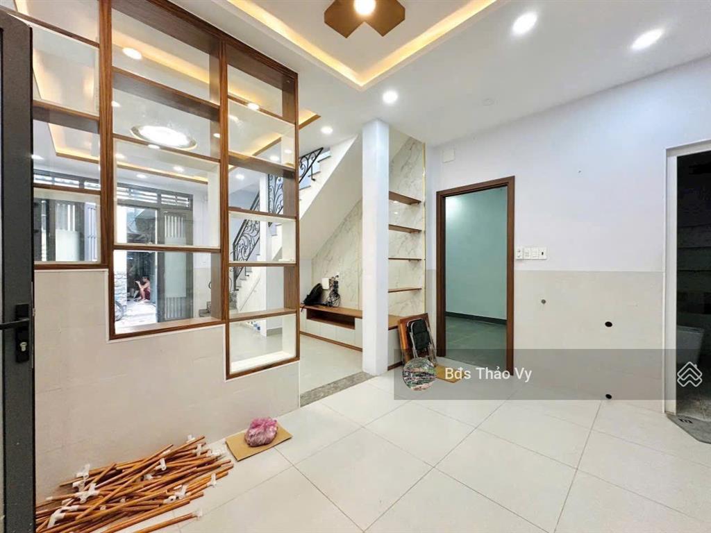 Bán nhà 1 trệt 1 lầu mặt tiền lê văn quới 100m2 đang cho thuê có dòng tiền  sổ riêng