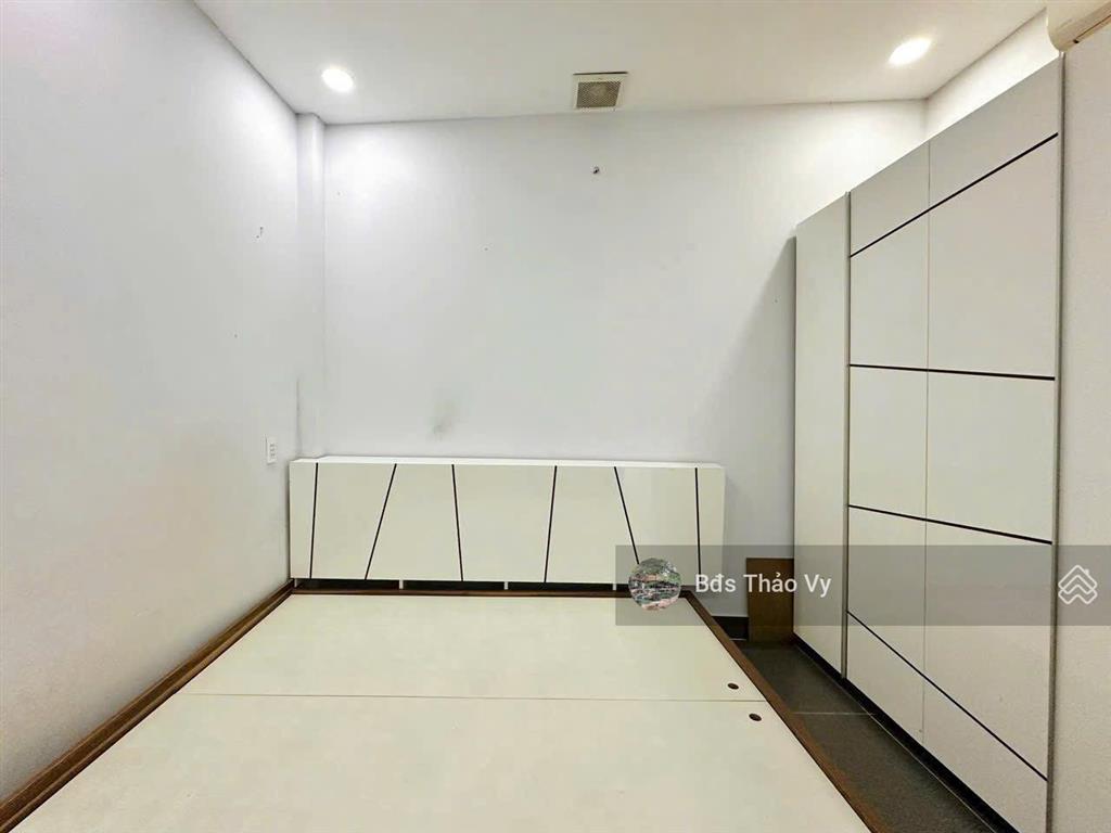 Bán nhà 1 trệt 1 lầu mặt tiền lê văn quới 100m2 đang cho thuê có dòng tiền  sổ riêng