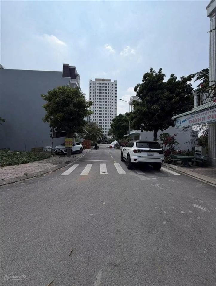 Bán đất ngay kdc phúc đạt 94m2  đường thông thoáng  sổ riêng