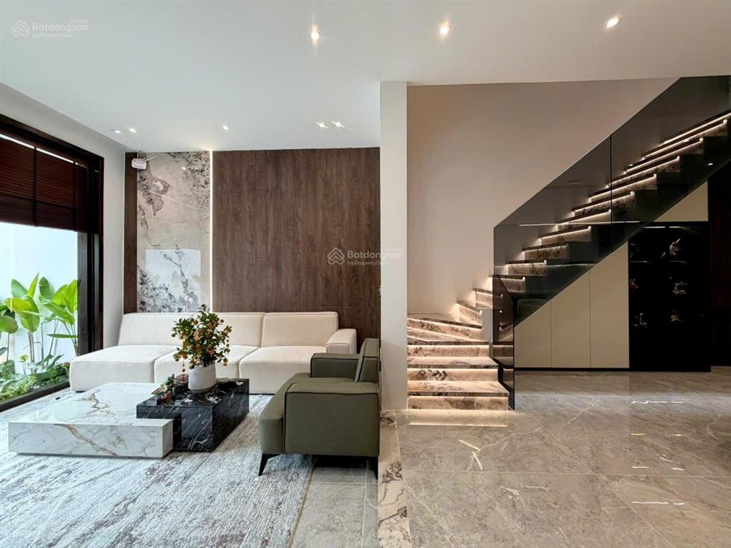 Bán nhà mặt phố 52 thanh lương 8, 8,6 tỷ, 99,9 m2, đẹp, nhiều tiện ích