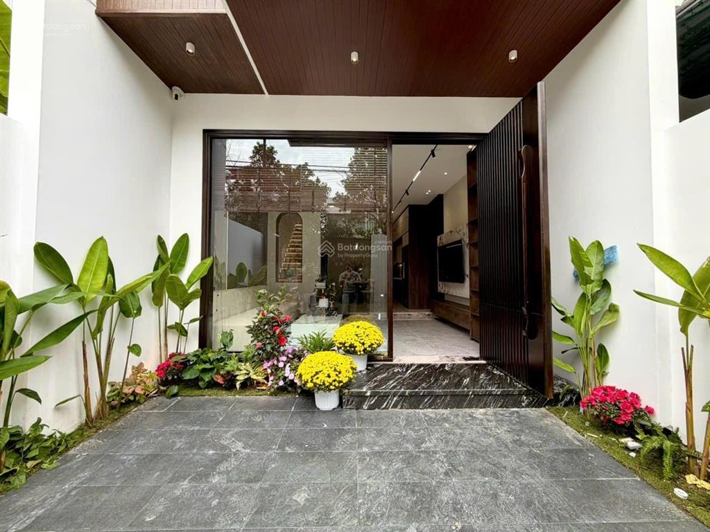 Bán nhà mặt phố 52 thanh lương 8, 8,6 tỷ, 99,9 m2, đẹp, nhiều tiện ích