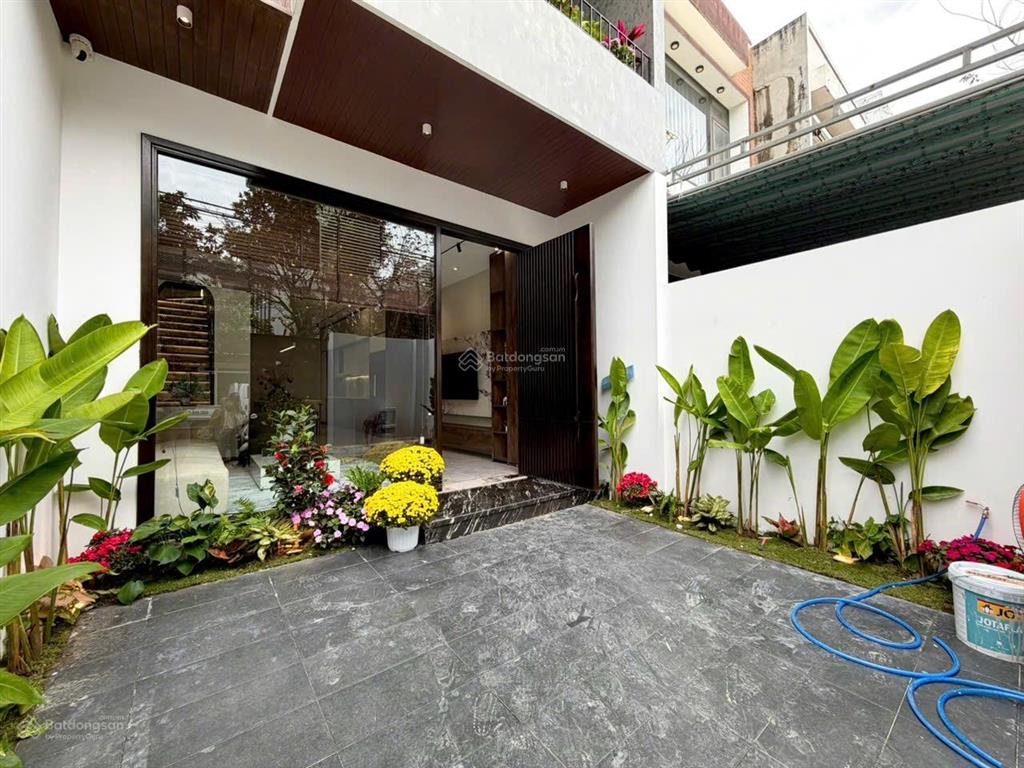 Bán nhà mặt phố 52 thanh lương 8, 8,6 tỷ, 99,9 m2, đẹp, nhiều tiện ích