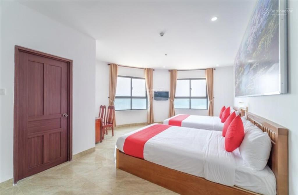Bán khách sạn 10 tầng góc đường minh mạng với nguyễn khắc viện, ngay cạnh biển sơn thuỷ