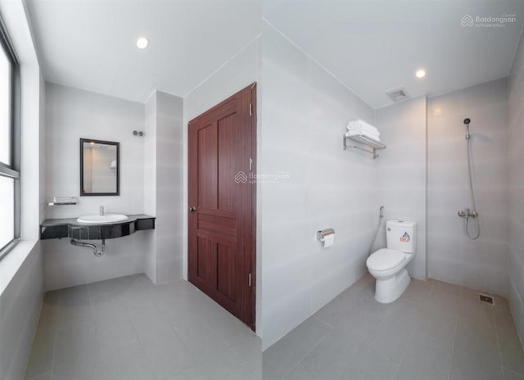 Bán khách sạn 10 tầng góc đường minh mạng với nguyễn khắc viện, ngay cạnh biển sơn thuỷ