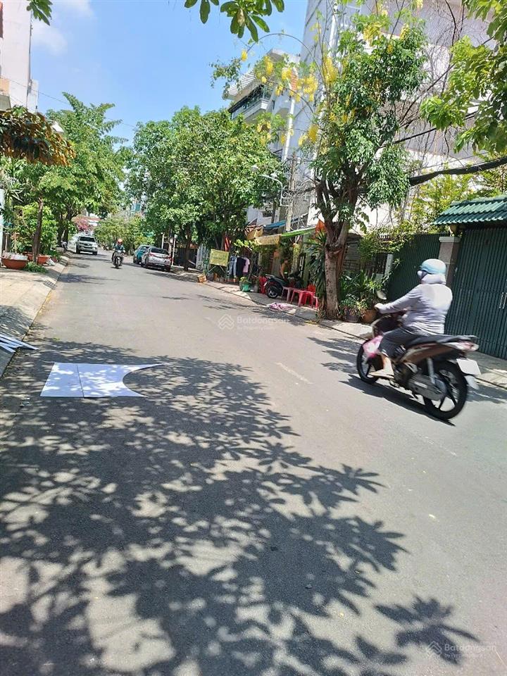Tôi cần bán nhà 90/29 trần văn ơn hxh 10m 4.5x18m 11.6 tỷ