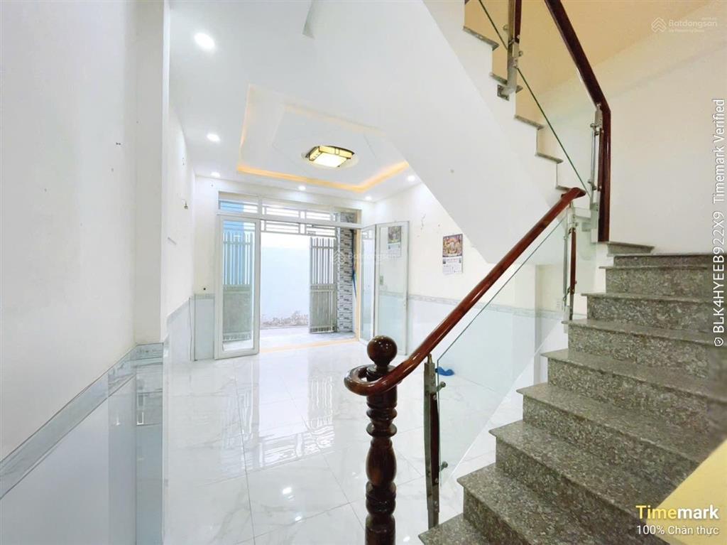Bán nhà hẻm quận 7 nguyễn thị thập, 4x16m 2 tầng sát hẻm xe hơi giá nhỉnh 7 tỷ