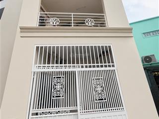 Nhà phô 2 tầng sát hẻm xe hơi huỳnh tấn phát quận 7, 6mx11m không quy hoạch chỉ 4.3 tỷ