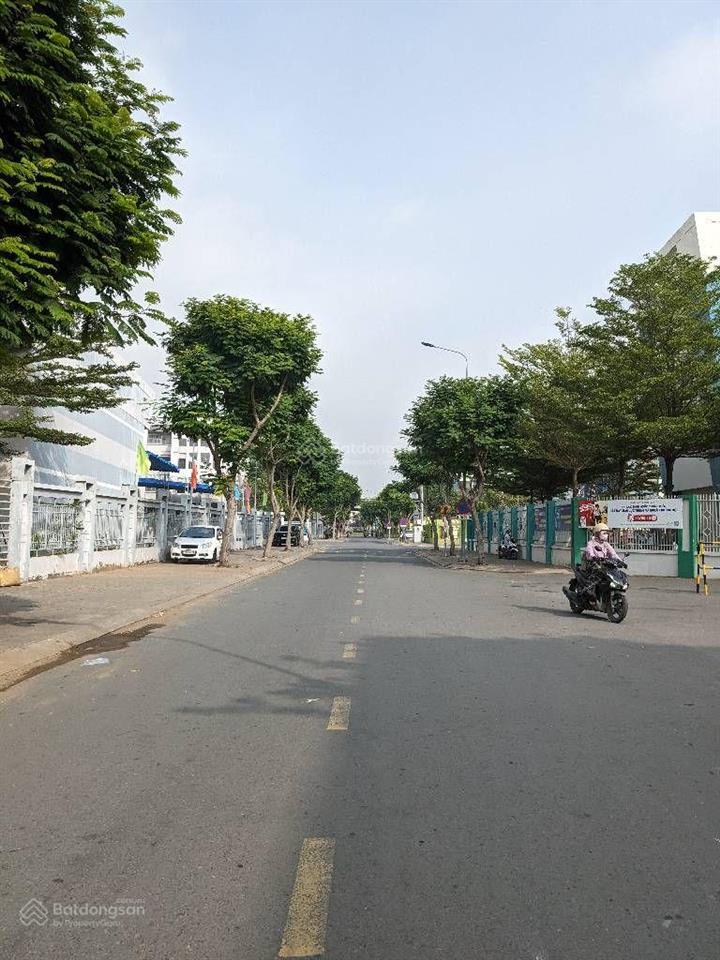 Bán nhà 3 tầng 75m2 hxh huỳnh tấn phát quận 7 đang có dòng tiền lớn chỉ 6,3 tỷ
