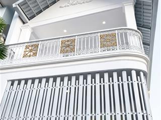 Nhà đẹp 2 tầng 4mx12m ngay huỳnh tấn phát quận 7 chỉ 5.19 tỷ