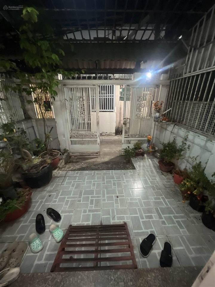 Bán gấp nhà quận 7 nguyễn thị thập hẻm ô tô 2 tầng 4 x 19m chỉ hơn 4 tỷ sổ hồng riêng