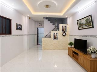 Bán rẻ nhà 6x15m hẻm ô tô nguyễn thị thập q7 nhà 2 tầng kiên cố sát phú mỹ hưng