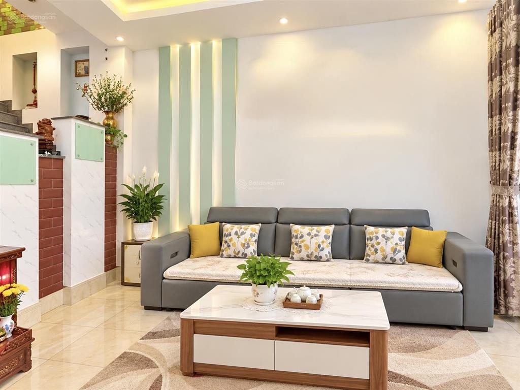 Giảm mạnh gấp bán nhà 3 tầng 80m2 4pn ô tô ngủ nhà ngay huỳnh tấn phát q7 pmh bao giá ngộp toàn kv