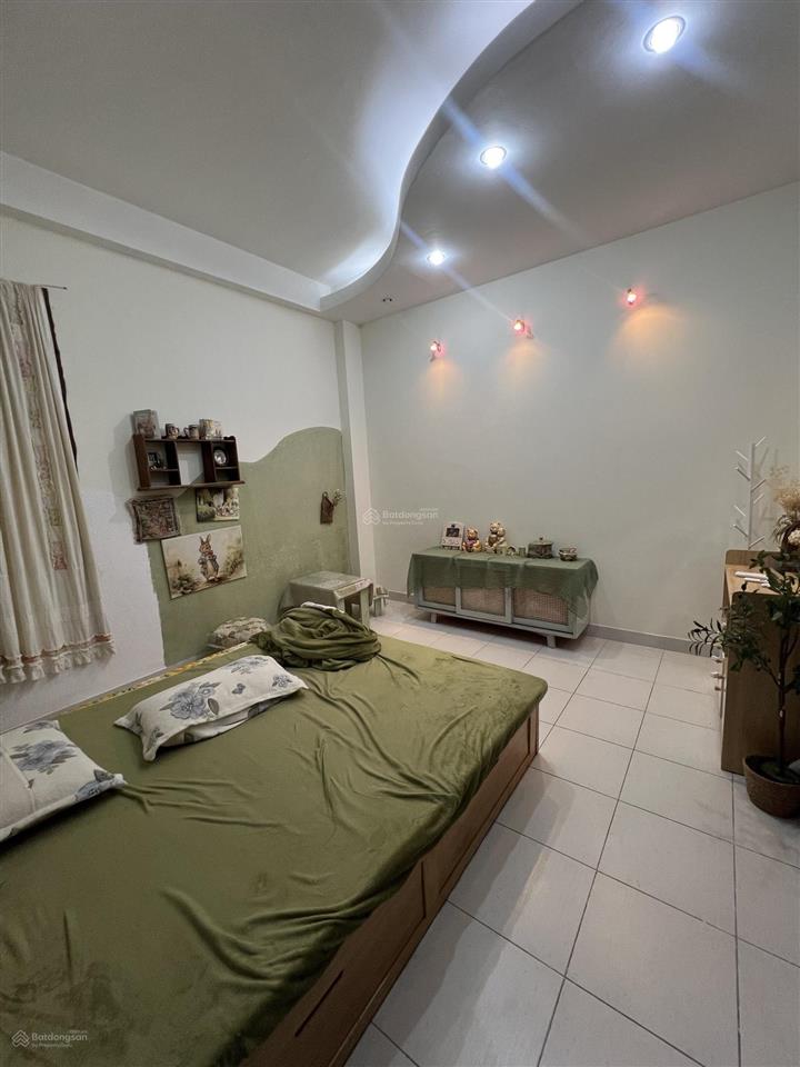 Nhà bùi đình túy 12.9 tỷ, 4x18m hẻm xe hơi 2 lầu, sân thượng, p24, bình thạnh. cho thuê 22 triệu