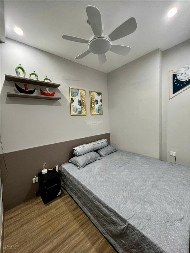 Chính chủ bán ch2pn +1wc, 55m2 giá 3,9 tỷ tòa s105 the sapphire vinhomes smart city, tây mỗ, hà nội