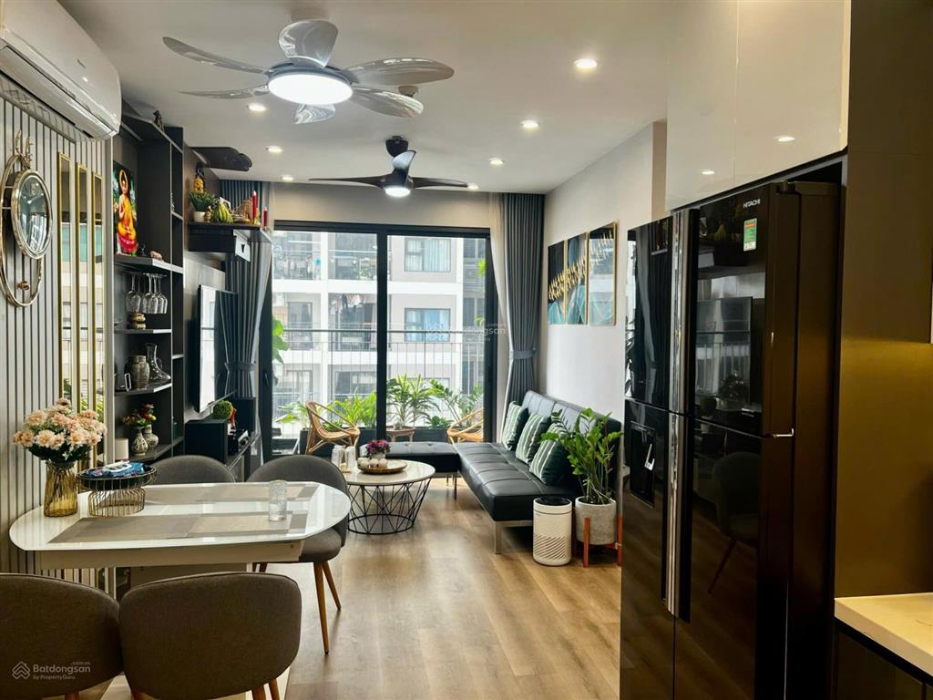 Chính chủ bán ch2pn +1wc, 55m2 giá 3,9 tỷ tòa s105 the sapphire vinhomes smart city, tây mỗ, hà nội