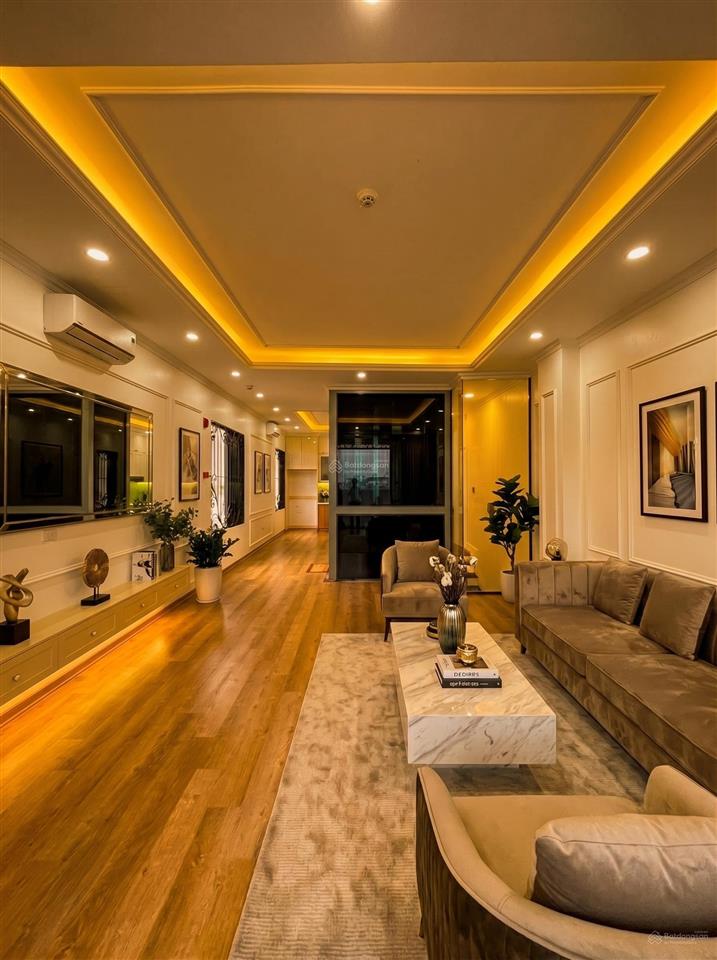 Siêu phẩm ngõ 245 lô góc mai dịch 64m2,6t,thang máy,mt5m,gara ô tô,ngõ 3 ô tô tránh, giá 28.8 tỷ