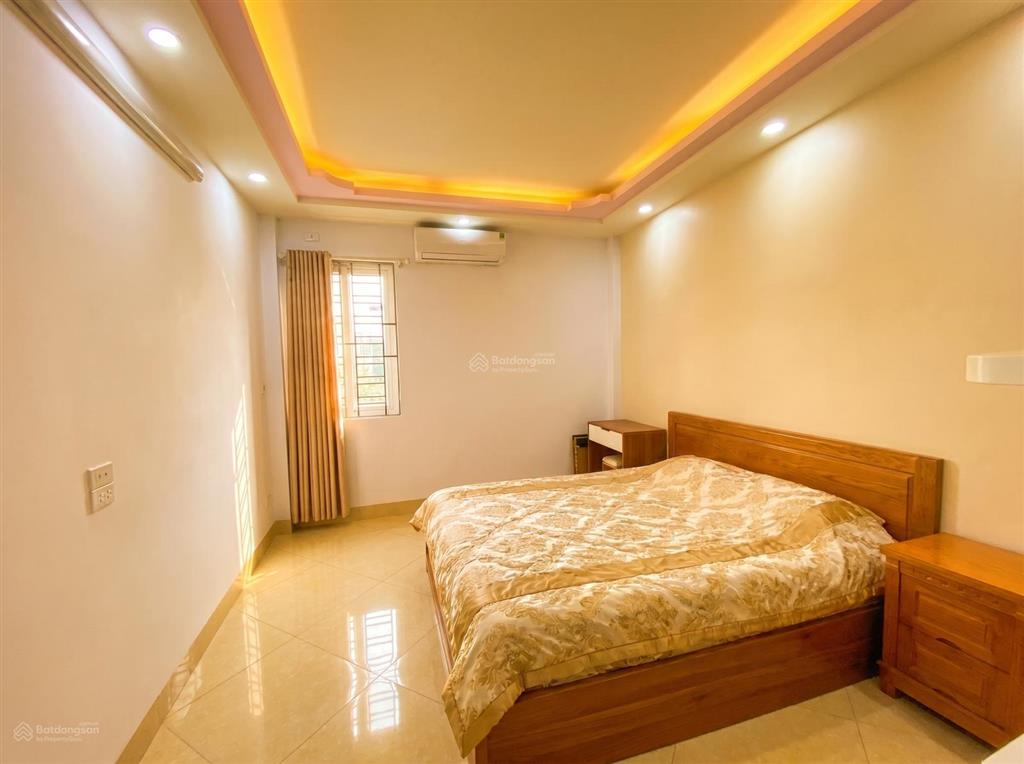 Bán nhà mặt phố mai dịch  cầu giấy, 46m², 5t, vỉa hè thênh thang, kinh doanh đỉnh, 21 tỷ