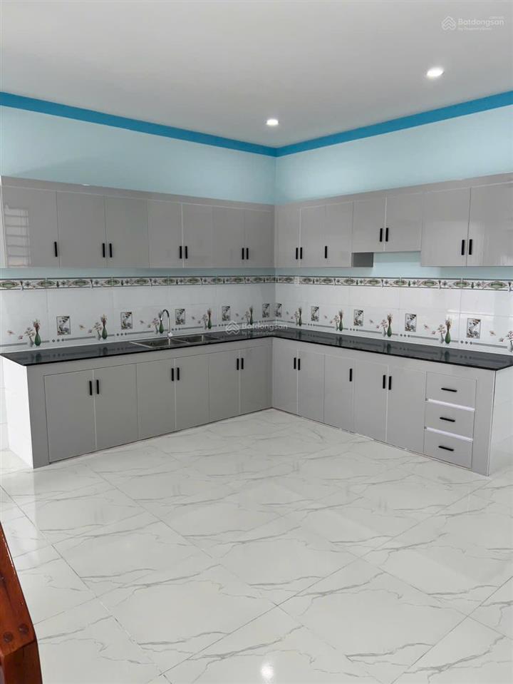 Chủ gởi bán nhà 1t1l (dt 98m2) sổ riêng thổ cư 100% đường oto p. hoá an, giá chỉ 2,650 tỷ