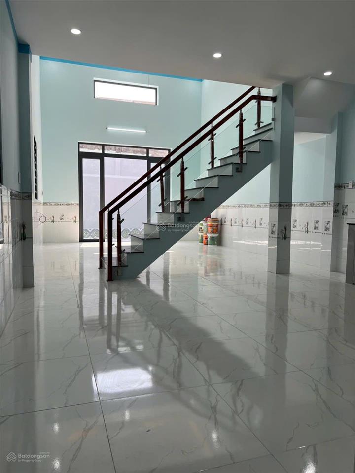 Chủ gởi bán nhà 1t1l (dt 98m2) sổ riêng thổ cư 100% đường oto p. hoá an, giá chỉ 2,650 tỷ
