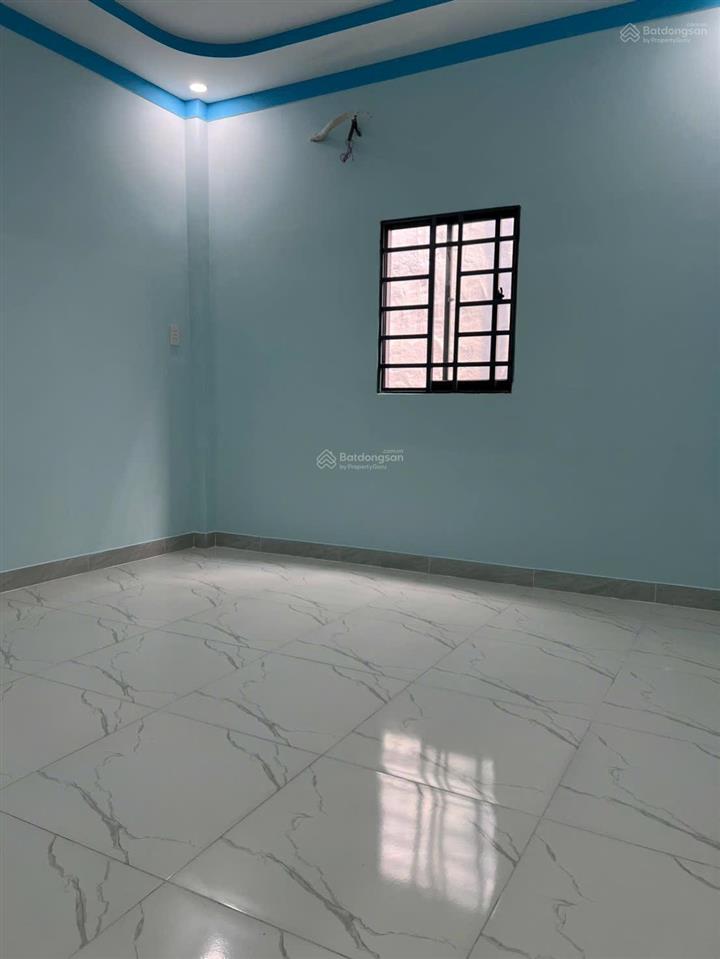 Chủ gởi bán nhà 1t1l (dt 98m2) sổ riêng thổ cư 100% đường oto p. hoá an, giá chỉ 2,650 tỷ