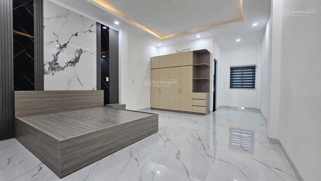 Bán nhà 1t2l (sổ hoàn công) đường 6m vỉa hè 3m khu tđc cafe lộc vừng p. bửu hoà. giá chỉ 5,450 tỷ