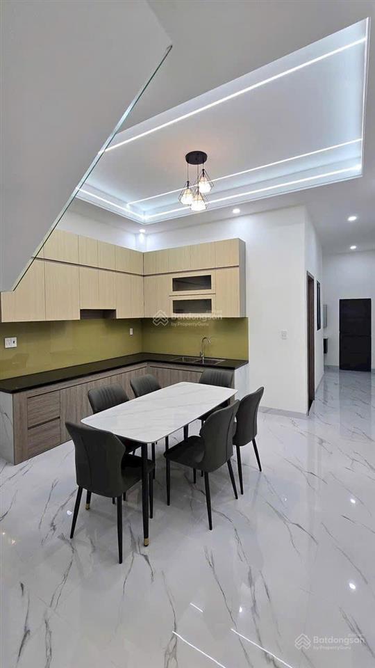Bán nhà 1t2l (sổ hoàn công) đường 6m vỉa hè 3m khu tđc cafe lộc vừng p. bửu hoà. giá chỉ 5,450 tỷ