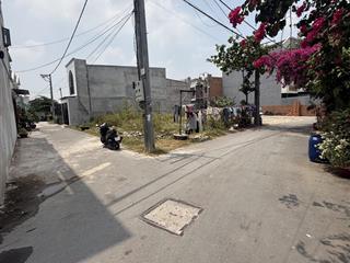 Bán đất (lô góc 2 mặt tiền) vị trí ngay đường nguyễn thị tồn chỉ 80m p. bửu hoà. giá chỉ 2,750 tỷ