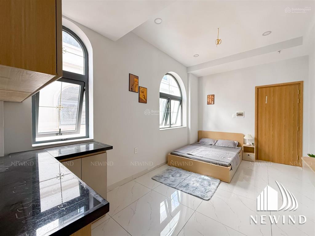 Hệ thống studio full nội thất, ban công/cửa sổ thoáng mát