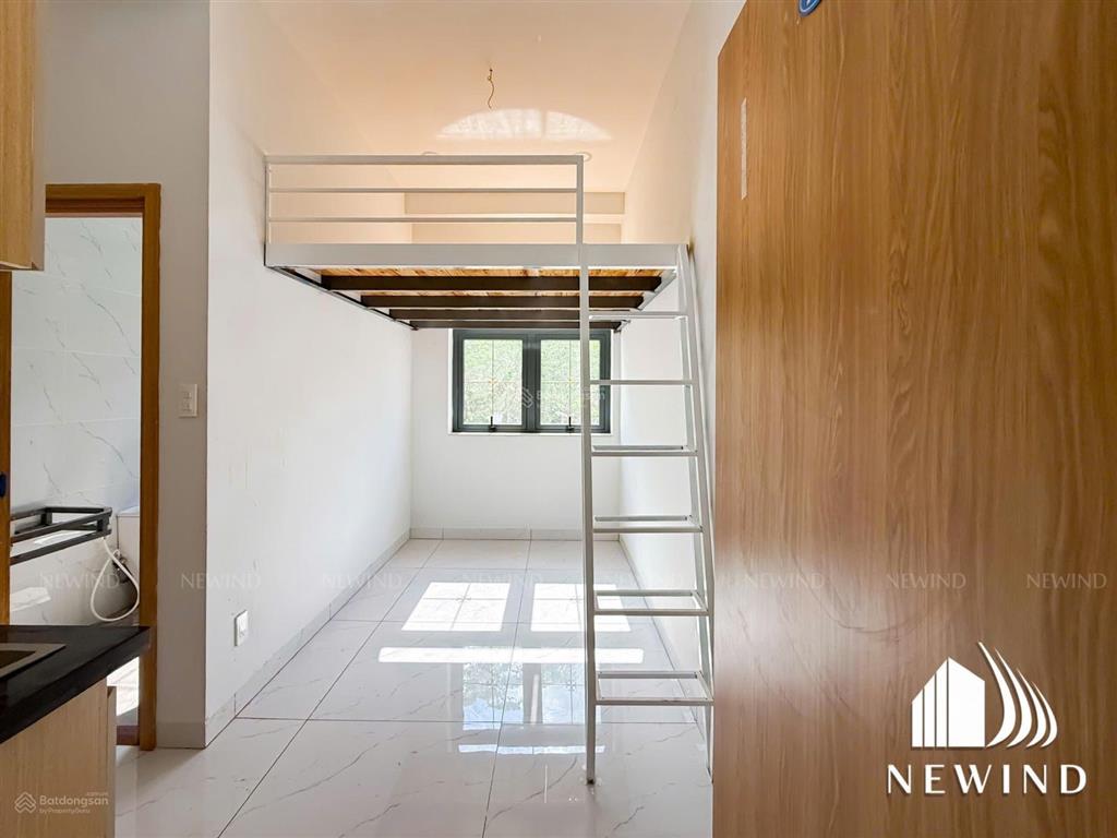 Hệ thống studio full nội thất, ban công/cửa sổ thoáng mát