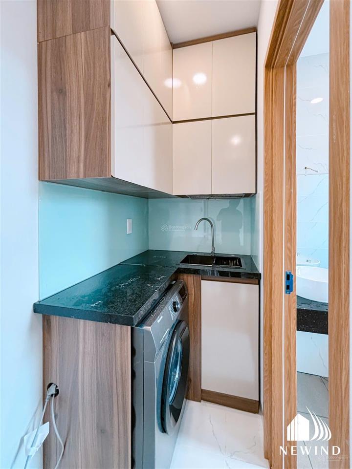 Hệ thống studio full nội thất, ban công/cửa sổ thoáng mát