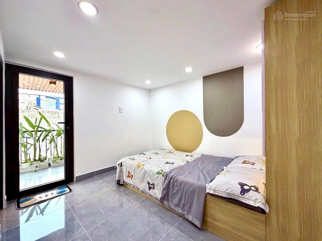 Bán nhà hxh  nguyễn thiện thuật, quận 3  7,4 tỷ