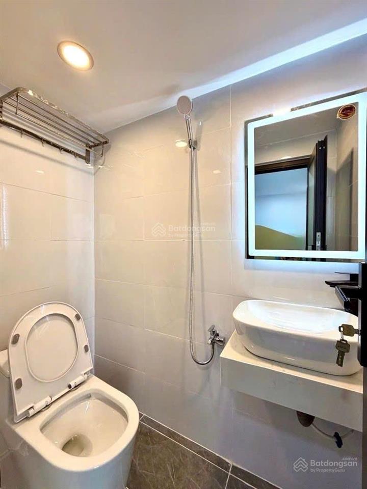 Bán nhà hxh  nguyễn thiện thuật, quận 3  7,4 tỷ