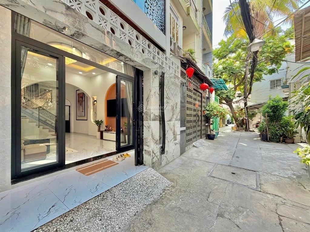 Bán nhà  đường phan đình phùng quận phú nhuận  56 m2  5 tầng  10.7 tỷ ,