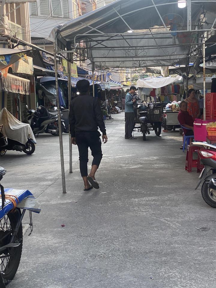 Nhà nguyễn thiện thuật quận 3  nhà khu vực kinh doanh sầm uất  34 m2  5 tầng, 9.45 tỷ