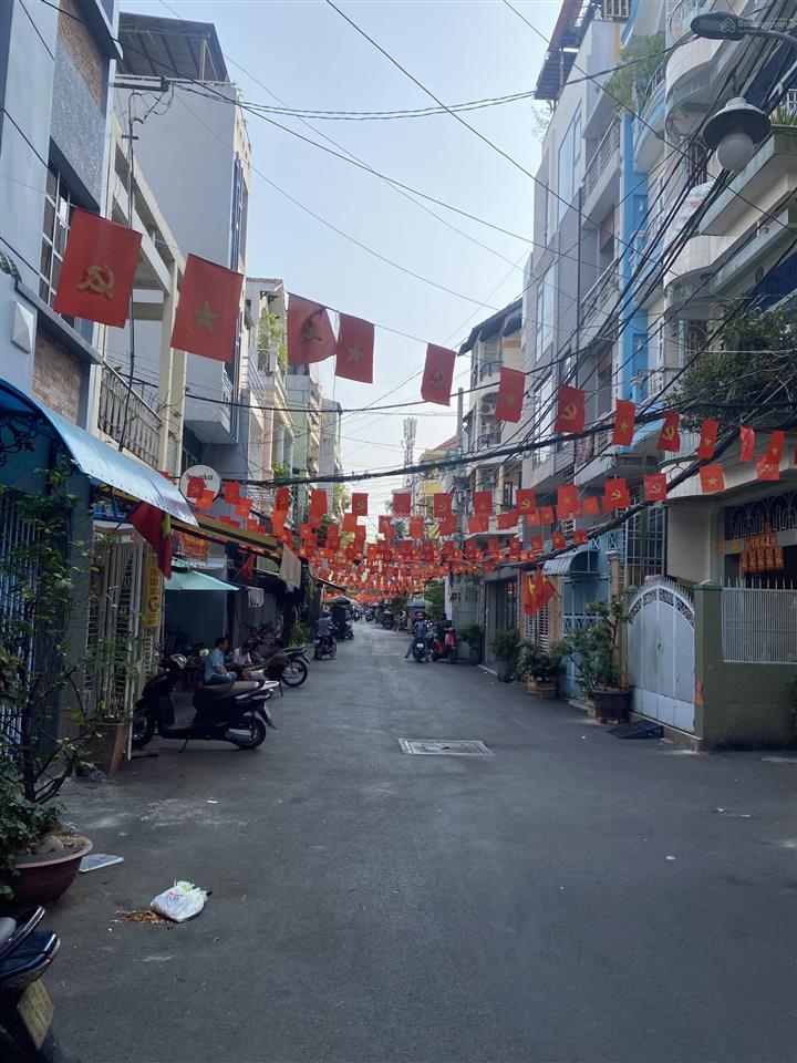 Bán nhà  phan đăng lưu  xe hơi đậu cửa  44 m2  4 tầng  8.6 tỷ ,