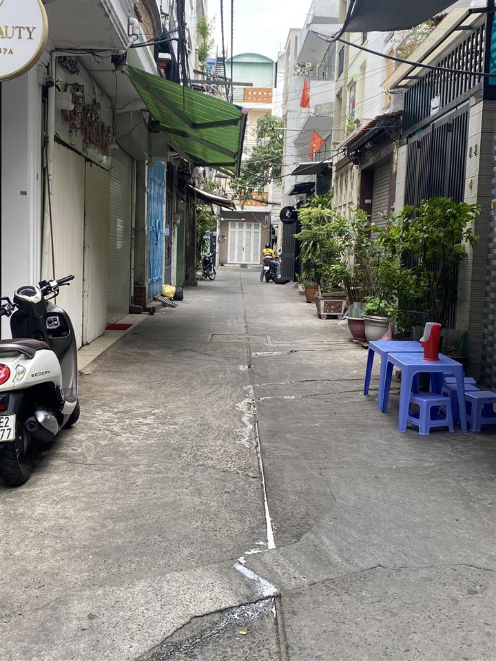 Bán nhà  huỳnh văn bánh  phú nhuận  51.5 m2  hxh  9 tỷ ,
