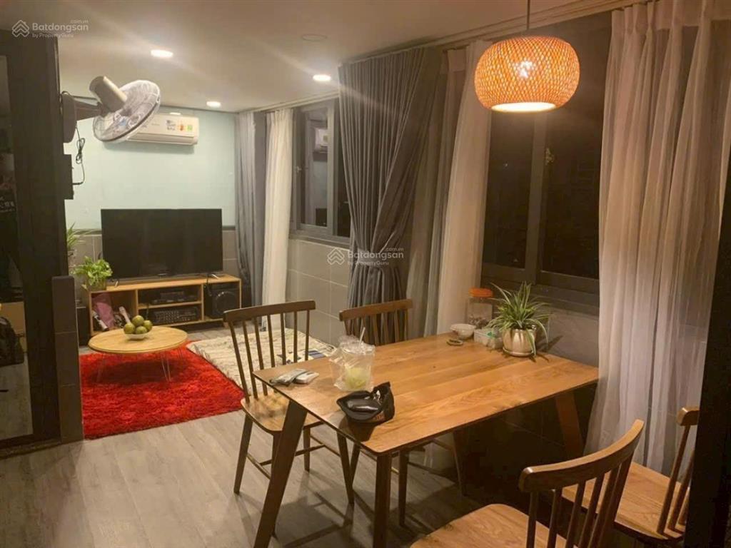 Bán nhà  đường huỳnh văn bánh  phú nhuận  4 tầng  38 m2  đang có dòng tiền  7 tỷ ,