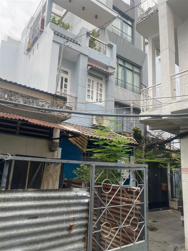 Huỳnh văn bánh  cách mặt tiền 50 m  87 m2  tiện xây mới  chỉ 8.9 tỷ (tl)